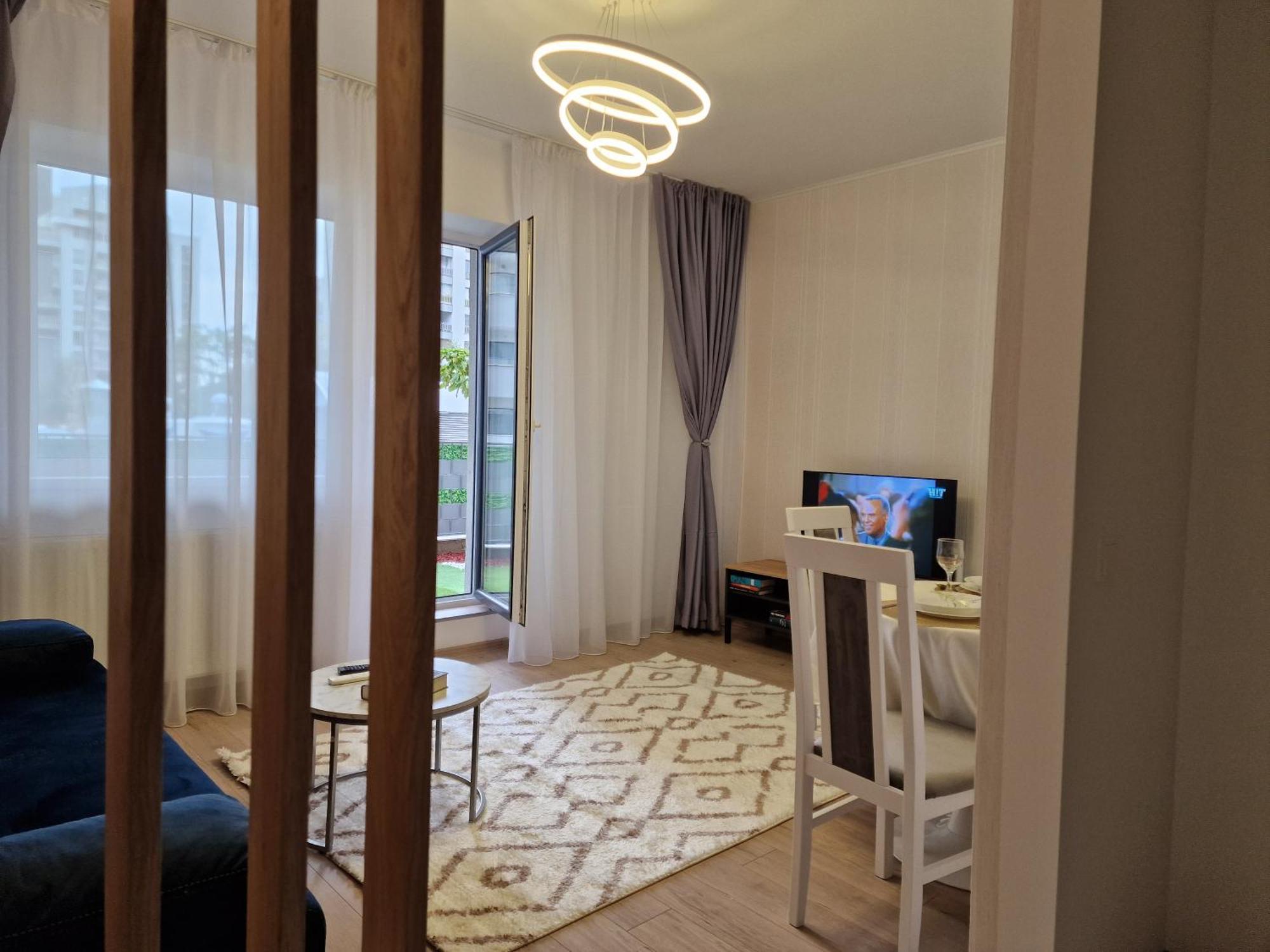 Studio&Garden! Roşu المظهر الخارجي الصورة