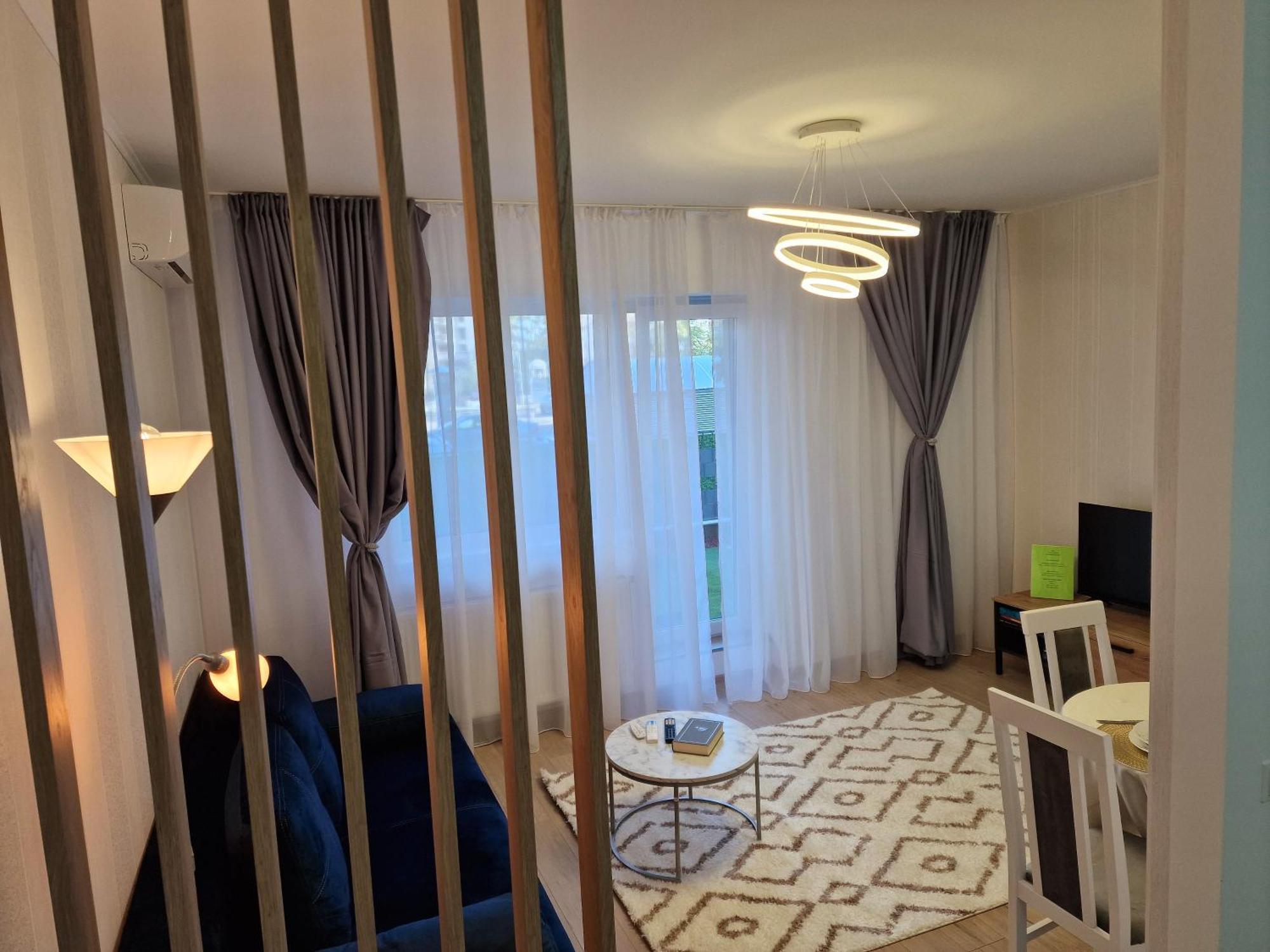 Studio&Garden! Roşu المظهر الخارجي الصورة