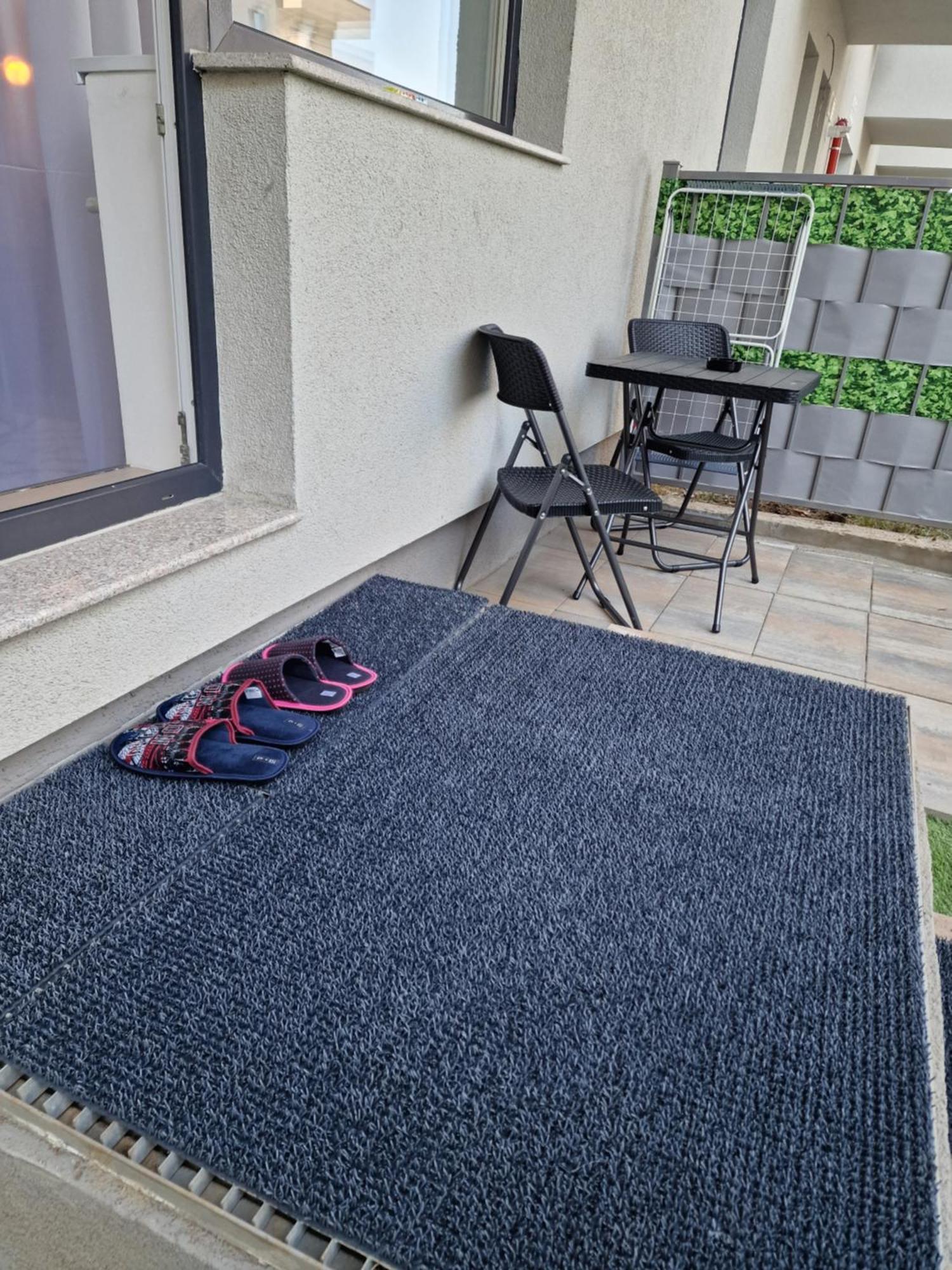 Studio&Garden! Roşu المظهر الخارجي الصورة